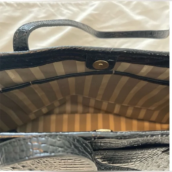 Brahmin Medium Julian Tote Black Bluewood Applique red blue green - Picture 8 of 16